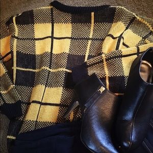 Vintage checkered sweater